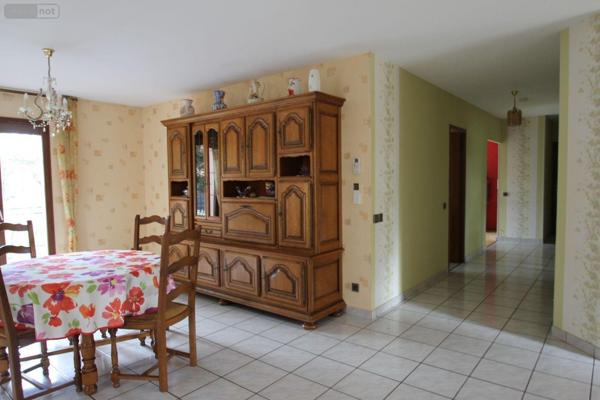 Maison individuelle à vendre à Chalon-sur-Saône en Saône-et-Loire (71100), ref : 13783/506