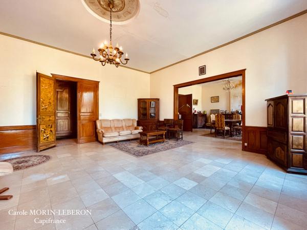 Axe La Réole-Marmande, maison bourgeoise, grange attenante et terrain 11 800 m²