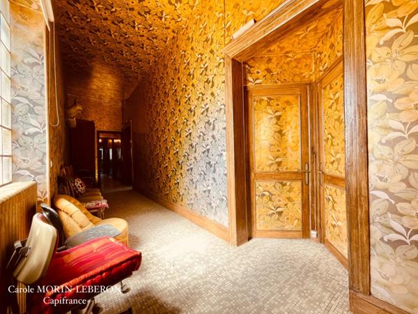 Axe La Réole-Marmande, maison bourgeoise, grange attenante et terrain 11 800 m²