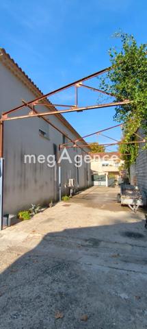 Maison à ARLES, 13200 - 15 pièces 357m²