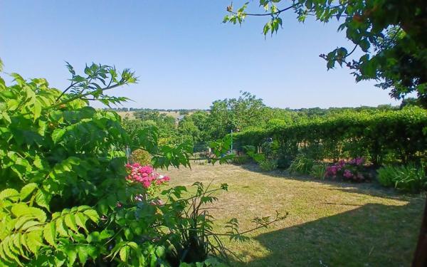 Maison à vendre    3 pièces •  Torfou