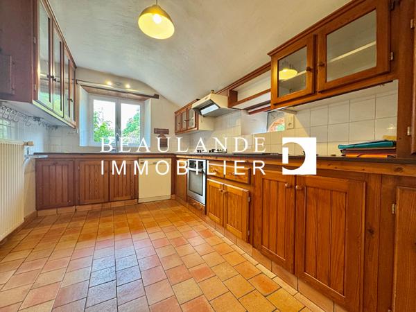 Longère Saint Lyphard 281 m2,  
Saint lyphard 44410