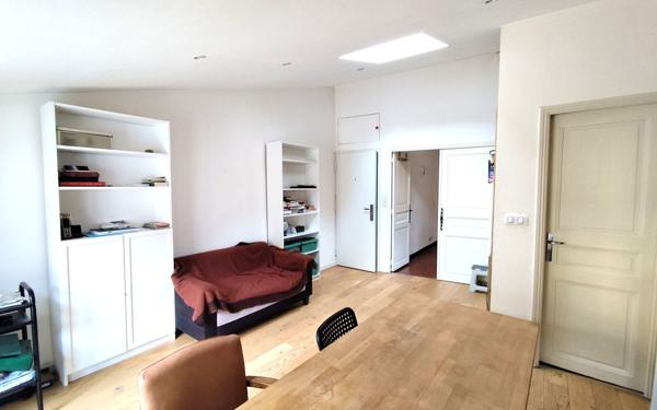 Appartement à vendre    2 pièces •  Avignon