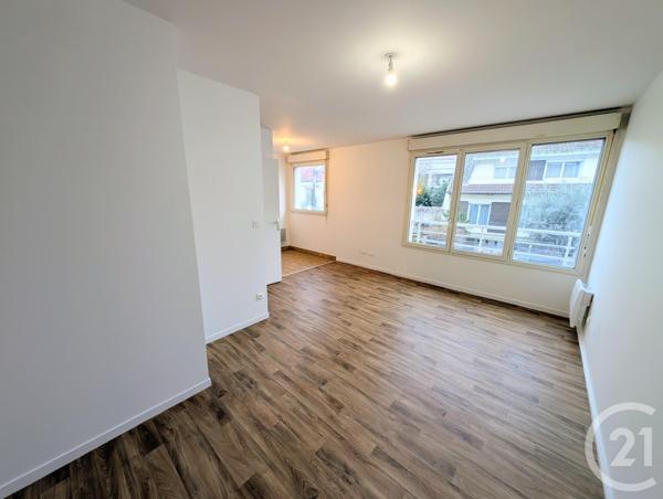 Appartement F1 à vendre  1 pièce - 30 m2 LIVRY GARGAN - 93