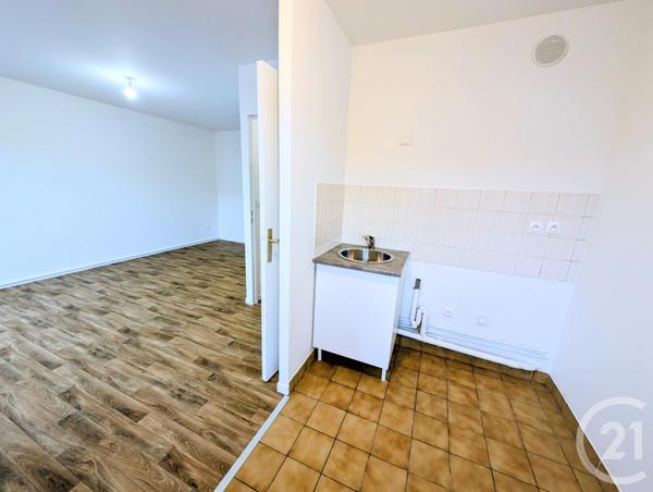 Appartement F1 à vendre  1 pièce - 30 m2 LIVRY GARGAN - 93