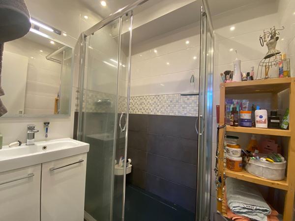 A VENDRE MAISON CONTEMPORAINE // 4 CHAMBRES//VIE DE PLAIN-PIED//PLEUDIHEN SUR RANCE