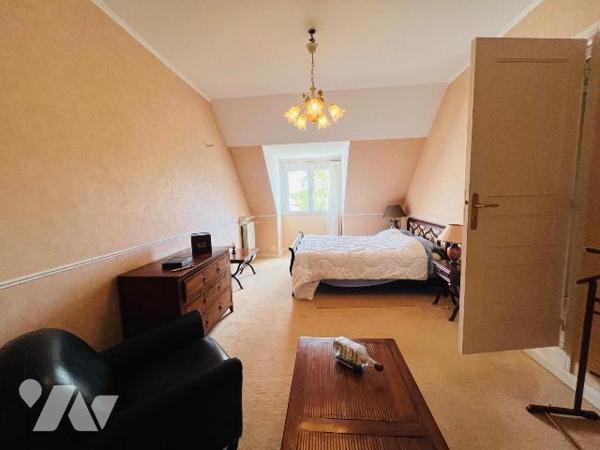 A VENDRE -LA BAULE SECTEUR GUEZY- MAISON T5
A La Baule secteur Guezy, proche école, commerces,...