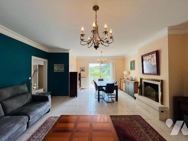 A VENDRE -LA BAULE SECTEUR GUEZY- MAISON T5
A La Baule secteur Guezy, proche école, commerces,...