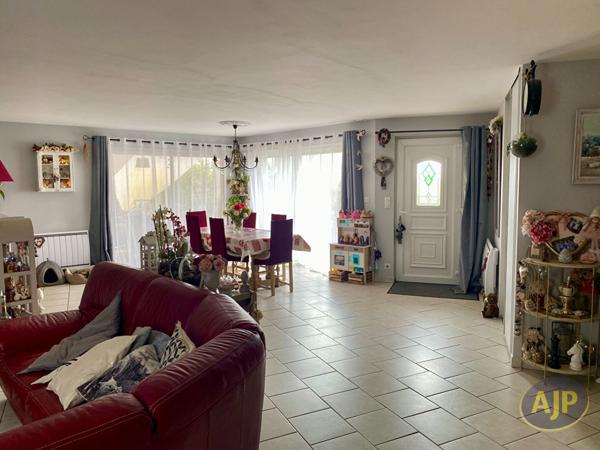 Vente maison Jarnac Champagne : 264 000 € - AJP Immobilier Pons