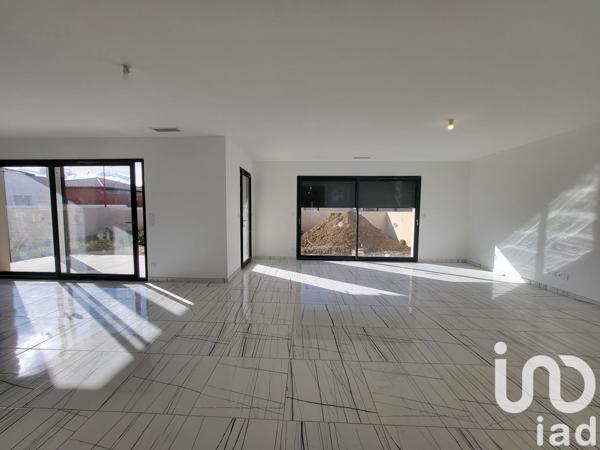 Maison traditionnelle 4 pièces de 128 m² à Canet (11200)