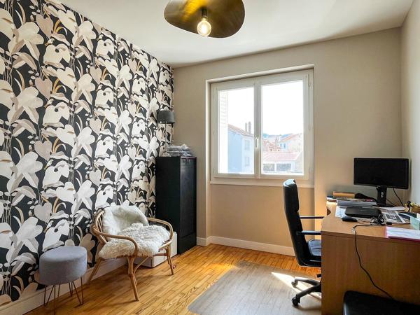 Appartement t4 de 74m² avec terrasse
