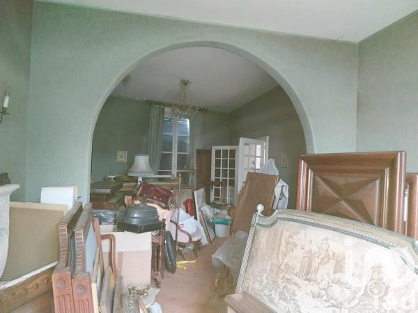 Maison à vendre 8 pièces 192 m² Sainte-Croix-de-Mareuil