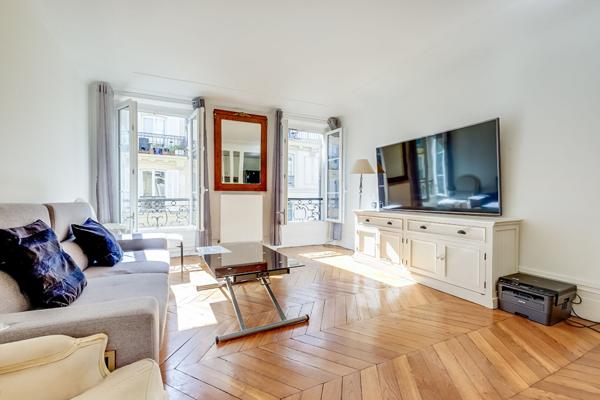 Appartement Paris 75017 Batignolles 3 pièces 58.5 m2