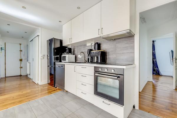 Appartement Paris 75017 Batignolles 3 pièces 58.5 m2