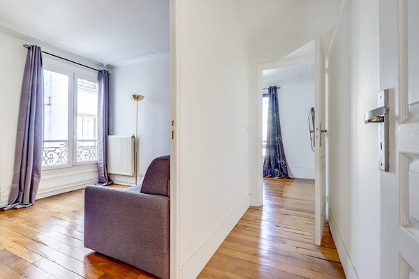 Appartement Paris 75017 Batignolles 3 pièces 58.5 m2