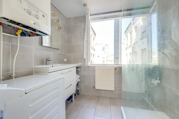 Appartement Paris 75017 Batignolles 3 pièces 58.5 m2