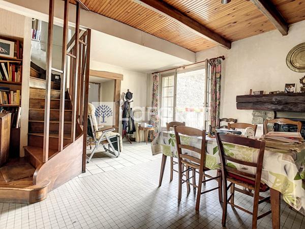 Achat maison Ménigoute - 8 pièce(s) - 187 m² - 67 140 €