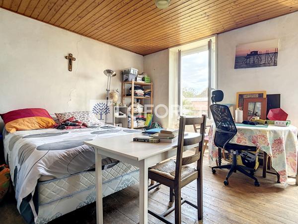 Achat maison Ménigoute - 8 pièce(s) - 187 m² - 67 140 €