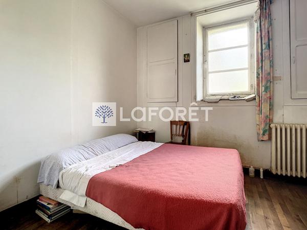 Achat maison Ménigoute - 8 pièce(s) - 187 m² - 67 140 €