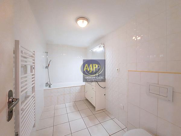 Appartement à vendre Nantes - 2 pièces, 38m² avec 1 chambre(s) à 149 900€ - AJP Immobilier Nantes Jouzel