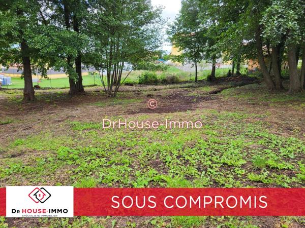 Terrain à vendre de 1 700 m²