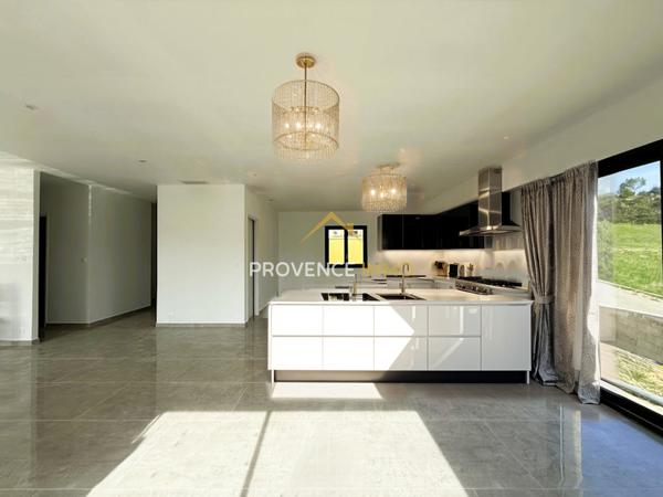 Manosque (04100) EXCLUSIVITÉ – Bien rare et exceptionnel à Manosque : Maison contemporaine neuve, jamais habitée ! 140 M2