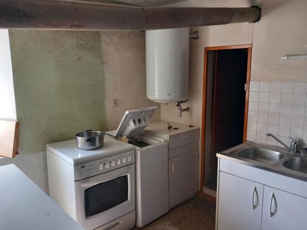 Appartement  6 pièce(s) 85 m2 & 286 m² avec les dépendances