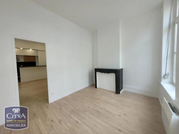 Appartement à louer 2 pièces 38.46m² Saint-Omer (62500)