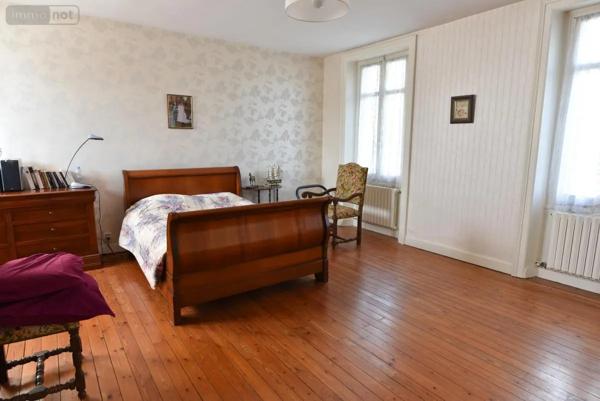 Achat - Maison Laval 53000 10 pièces 315 m 2 625 m 2