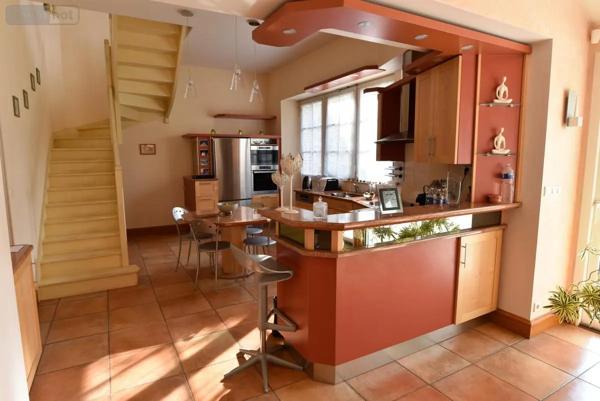 Achat - Maison Laval 53000 10 pièces 315 m 2 625 m 2