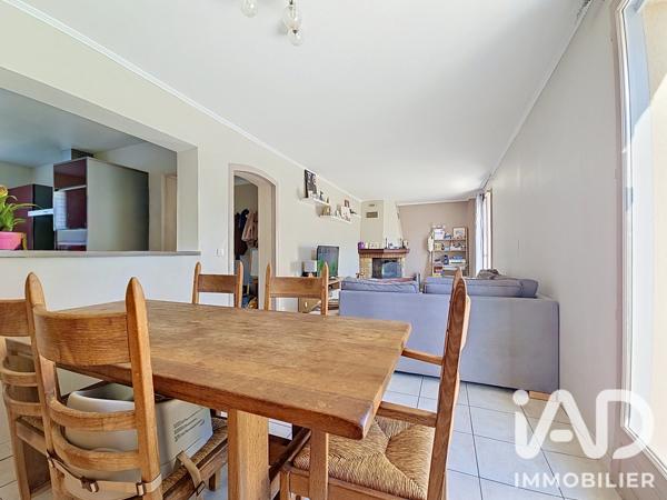 Maison à vendre 6 pièces 91,27 m² Gironville-sur-Essonne