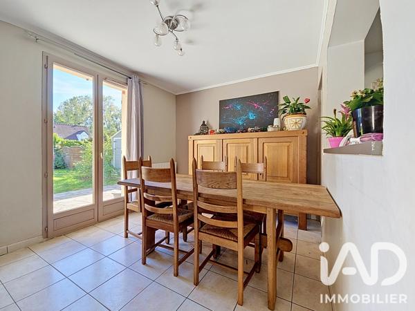 Maison à vendre 6 pièces 91,27 m² Gironville-sur-Essonne