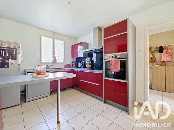 Maison à vendre 6 pièces 91,27 m² Gironville-sur-Essonne