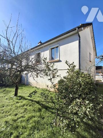 A VENDRE LA FLECHE PAVILLON SUR SOUS-SOL
