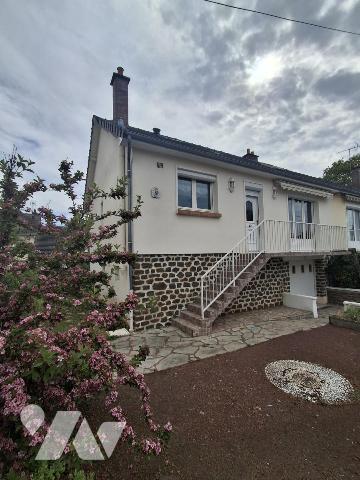 A VENDRE LA FLECHE PAVILLON SUR SOUS-SOL