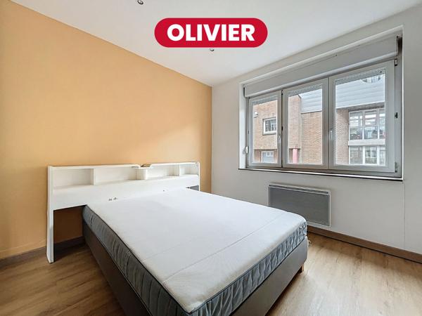 OLIVIER - T2 de 50 m² - Sébastopol