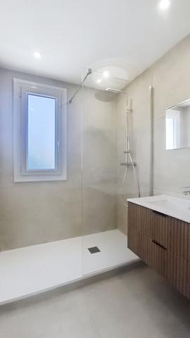 FREJUS T3 BELLE RENOVATION PARKING CAVE