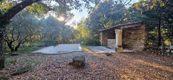 villa 141 m² hab sur 2891 m² de terrain 84430 mondragon Mondragon (84430)