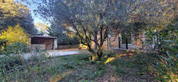 villa 141 m² hab sur 2891 m² de terrain 84430 mondragon Mondragon (84430)