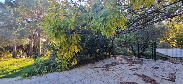 villa 141 m² hab sur 2891 m² de terrain 84430 mondragon Mondragon (84430)