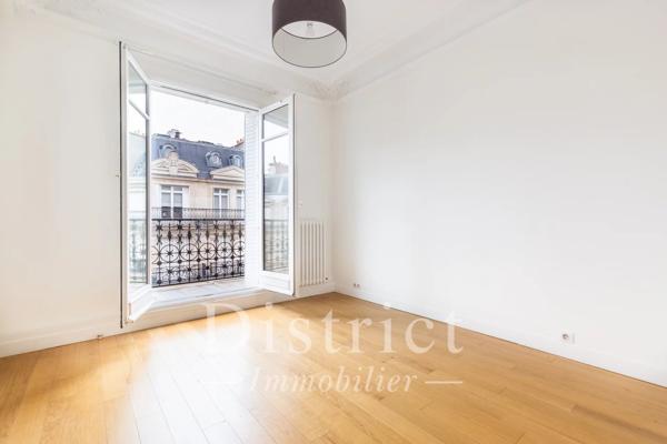 # Appartement – 151m² – Paris 8ème