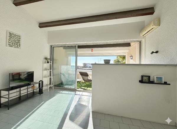 Cap d’Agde, studio avec vue mer et terrasse dans résidence Le Florid