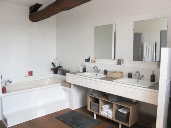 LONGERE CHARENTAISE, 10 PIECES, 340M²