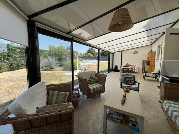 Charmante villa avec piscine aux portes de Poitiers
