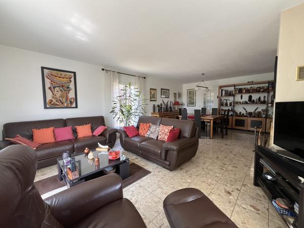 Charmante villa avec piscine aux portes de Poitiers
