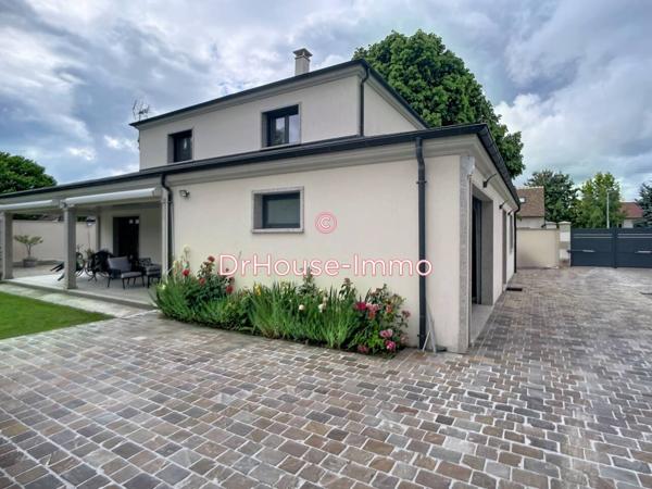 Maison à vendre 5 pièces de 153 m²