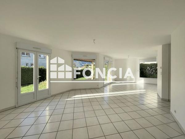 Location Maison 6 pièces 123.22 m² - 123 RUE LACORDAIRE Voreppe 38340