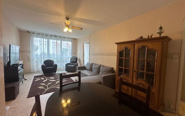 Appartement à vendre    3 pièces • 63,91 m2 Évry