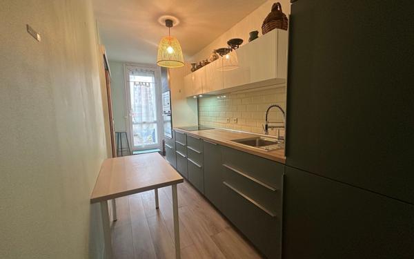 Appartement à vendre    3 pièces • 63,91 m2 Évry