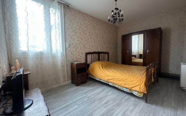 Appartement à vendre    3 pièces • 63,91 m2 Évry